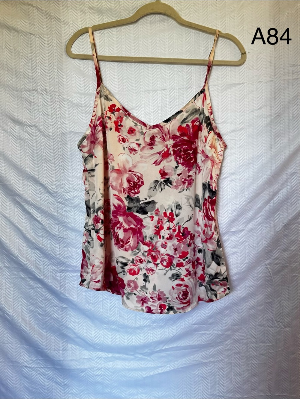 White House Black Market summer Pink Floral Silk Camisole